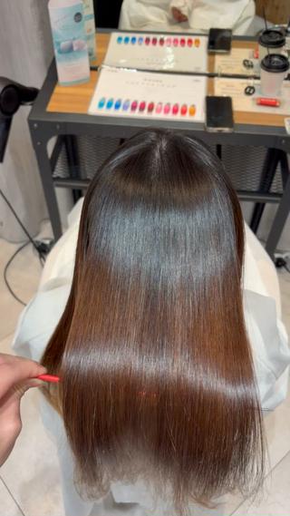 ☆縮毛矯正☆ ドライのみでこの仕上がりか 