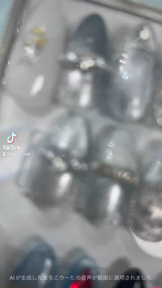 マグネットカラーで作るプリンセスネイルデザイン 