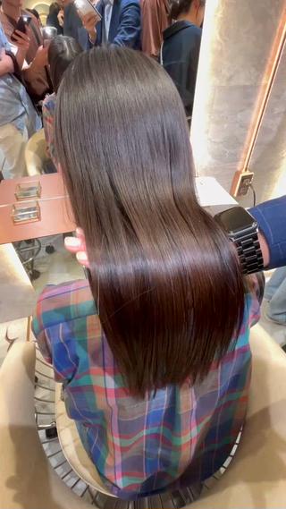 ロング カラー 髪質改善【縮毛矯正】 北千住で美髪に導く人のヘアスタイル