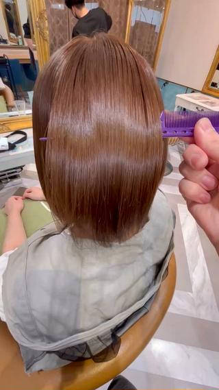 ミディアム カラー 髪質改善【縮毛矯正】 北千住で美髪に導く人のヘアスタイル