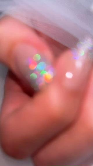 ¥5,000 (パーツ別途)
ベースカラー有り　+¥1,000

#ユニコーンラメ#ラメグラ#キラキラネイル#リボンネイル 