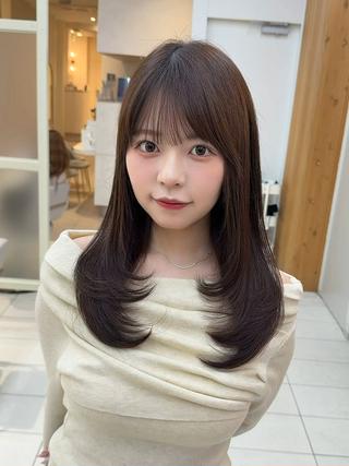 セミロング 顔周り/艶感カラー /レイヤー/TAKUのヘアスタイル