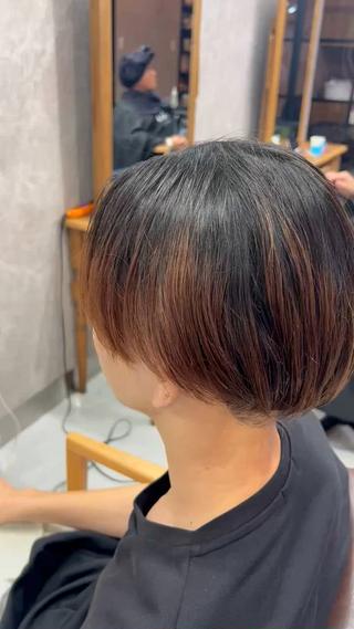 縮毛矯正
曲がる縮毛矯正
パーマ

縮毛矯正と同時に叶うニュアンスパーマ 