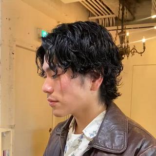 ミディアム パーマ メンズ レイヤーボブ/ 艶カラー/サナ🌼のヘアスタイル