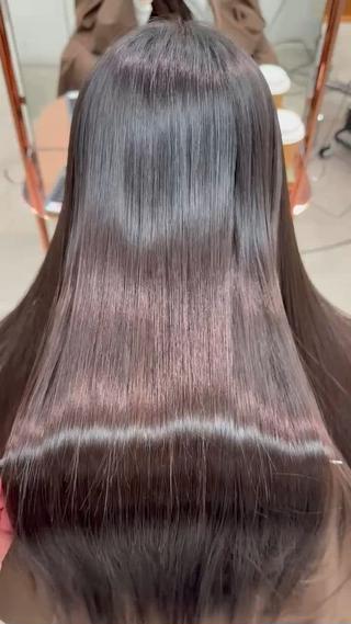 ロング サカモト ナオミのヘアスタイル