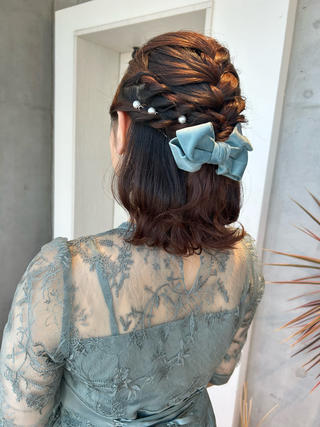 ボブからミディアムにはふんわりハーフアップが可愛い 