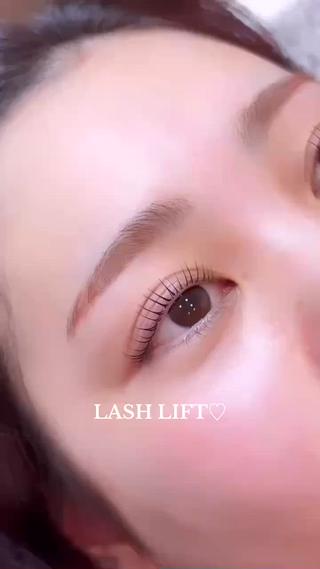 【1ヶ月経っても余裕で上がってる】
毎月通ってくれてる大事なお客様♡
似合わせまつ毛パーマで、ぱっちり可愛い仕上がりに 