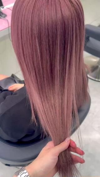 カラー akari🎀🤍 ガーリーstyleのヘアスタイル