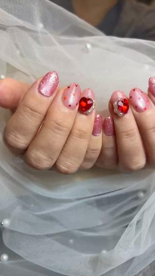 ネイル LITTLE STAR所属・シスターズ ネイルのネイルデザイン