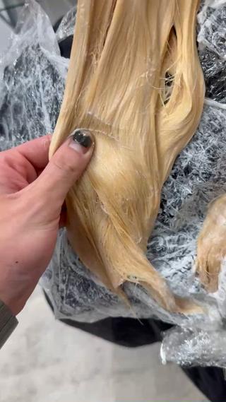 カラー 『新潟でボブとハイ トーンなら僕』あいるのヘアスタイル