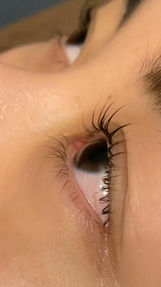 長くて切れ毛のない綺麗なまつ毛のお客様でした
ありがとうございました 