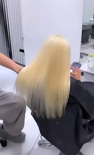 ロング カラー りゆ (ハイトーンカラー)のヘアスタイル