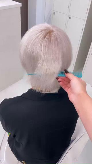 カラー メンズ りゆ (ハイトーンカラー)のヘアスタイル