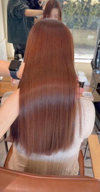 サラツヤ縮毛矯正透明感カラー 