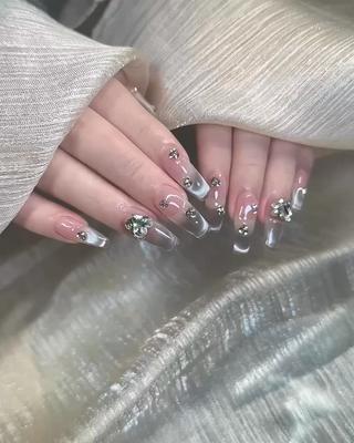 ネイル Nail salon Lycoris キキのネイルデザイン
