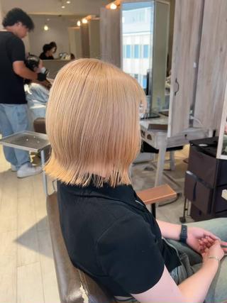 ワンブリーチミルクティーブロンド 