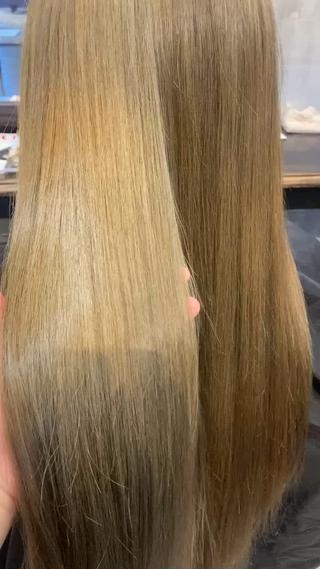 ブリーチでも艶髪に！

#ダブルカラー#ケアブリーチ#トリートメント#ハニーベージュ#艶髪#モテ髪#押上美容室#駅近 
