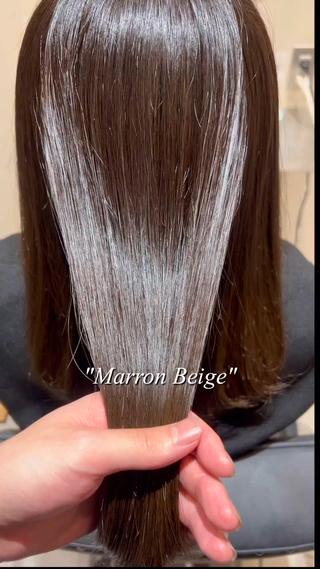 ツヤ感たっぷりのナチュラルなスタイル 