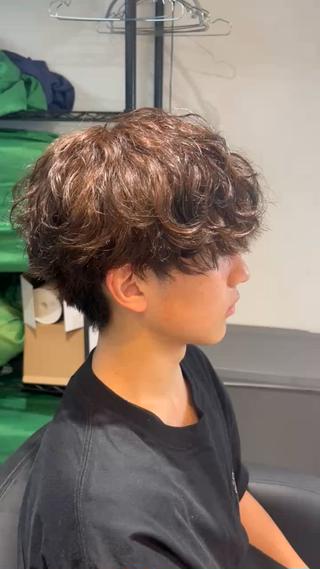 パーマ メンズ 曲がる縮毛矯正/ メンズパーマ森隆之介のヘアスタイル