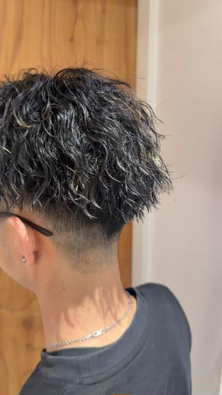 ロング カラー パーマ パーマ特別価格🔥 宇宙のヘアスタイル