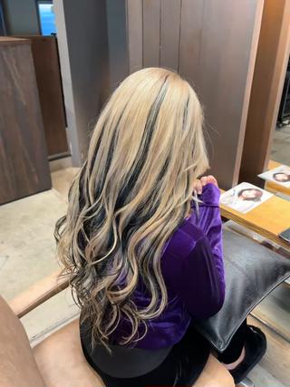 ロング 朝斗/ブリーチなし ・Wカラー・エクステのヘアスタイル