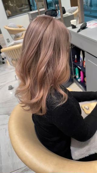 ロング カラー 朝斗/ブリーチなし ・Wカラー・エクステのヘアスタイル