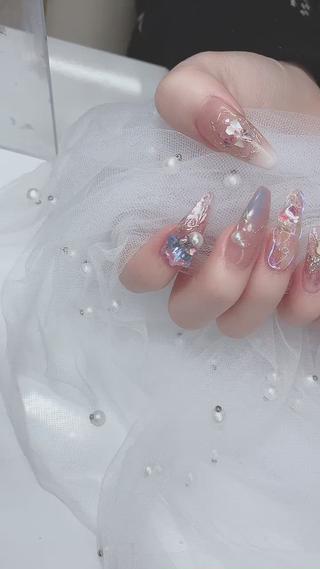 ネイル R salonのネイルデザイン