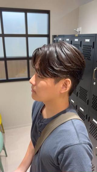 [メンズ限定]カット+パーマ
お客様の骨格を見極めてカットさせていただきます！
町田で都内クオリティのパーマ再現致します！
必ずお客様の理想を叶えます！ 