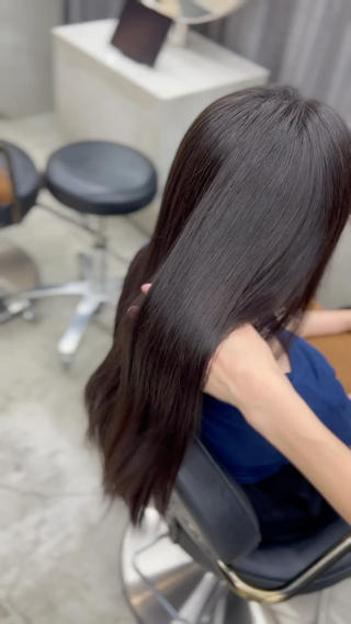 施術中の音声もリアルでお届けします

髪質を改善するストレートは髪の毛の質感を1から作り直します！

柔らかく艶やかな自然な美髪になりたい方の
はじめの一歩の手助けにぜひ
ならしてください！ 