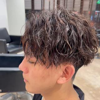 カット＋ツイストスパイラルパーマ＋眉毛カット＋トリートメント 