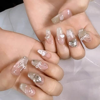 ネイル YURI ◡̈ nagoyaのネイルデザイン