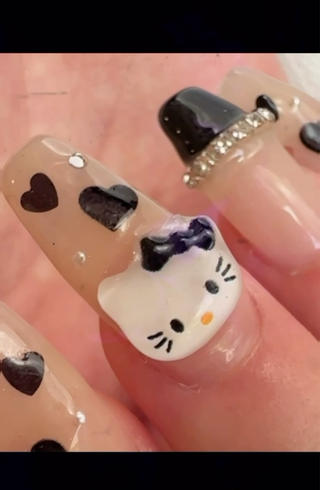 ネイル YURI ◡̈ nagoyaのネイルデザイン