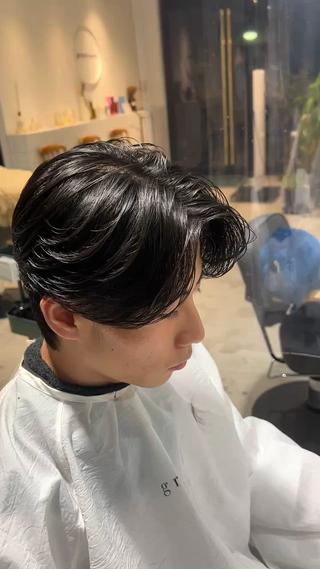 ミディアム パーマ メンズ メンズカットパーマ ✂️ JOYAのヘアスタイル