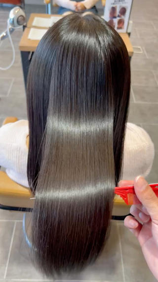 ロング カラー ツヤ髪の匠/髪質改善 山本晃太のヘアスタイル