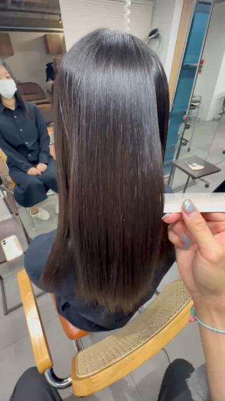ロング TELA Hair南柏所属・Haruto /ナチュラル艶カラーのヘアスタイル