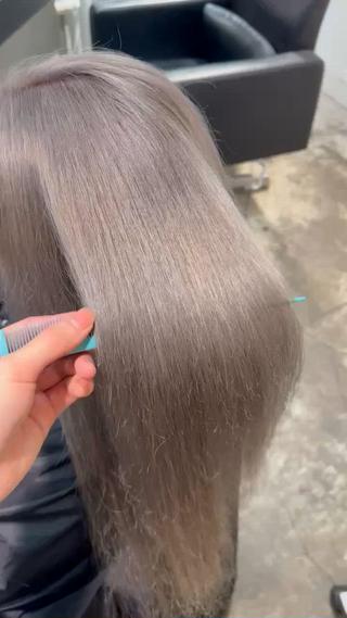 カラー WELLY  TOKYO所属・🌈レイヤーカット/ ハイトーン🌈タクマのヘアスタイル