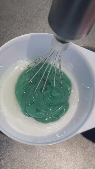 "髪質改善や縮毛矯正をしてみたいけれど…"


︎ストレート系の施術で失敗された事がある
︎毛先の不自然な感じが嫌だ
︎ダメージ毛で出来ないんじゃないか…
︎そのメニューで満足できるのか？


そんな不安を感じるお客様は
沢山いらっしゃると思います


『髪質と状態を見極め、適切な薬剤と段階を
踏む事が重要』です。


お客様のライフスタイルに沿って
扱いやすい素敵スタイルをご提案致します。


きっと理想の美髪になる事が出来ます

────────────────────────
#髪質改善 #縮毛 #美髪 #美髪縮毛 #トリートメント#艶髪 #ヘアエステ #頭浸浴 #頭浸浴スパ 
#頭浸浴ヘッドスパ  #髪質改善トリートメント
#髪質改善ヘアエステ #髪質改善ストレート
#縮毛矯正 #美髪矯正 #アルカリ矯正 #酸性矯正
#ウルトワ #ウルトワトリートメント #ULTOWA 