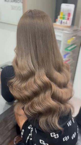 ロング カラー 横浜/エクステ特化× 艶カラー/あいかのヘアスタイル