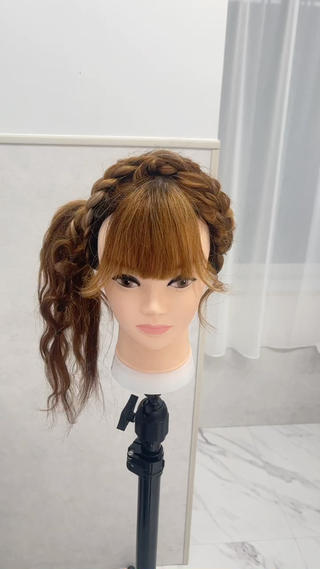 サイドあみかちゅポニーテール

7月も近づいて夏の現場が多くなる時期ですが、今年の夏オススメですメンカラのリボンやぬいぐるみをつけると映えること間違いなしです 