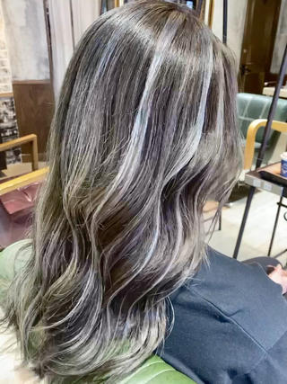 セミロング カラー ヘアアレンジ MODE K’s川西 瀧尻光のヘアスタイル