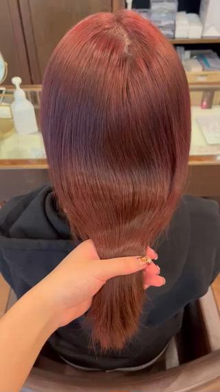 最近人気のピンク強めのピンクブラウン 