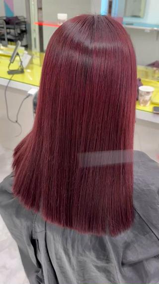 ドライのみでこの艶髪になります♡

クセが気になっている方は縮毛矯正おすすめです♡

ブリーチ履歴ある方はお断りする場合がございます 