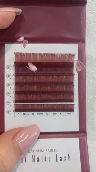 フラットラッシュ　新色のモーブピンクです♡ 