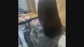 前回ブルーブラックに染めてブリーチ1回での透明感です 