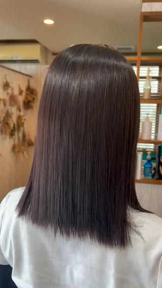 ミディアム 早坂 さくらのヘアスタイル