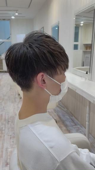 どこから見てもかっこよく
周りと差をつけるパーマ 