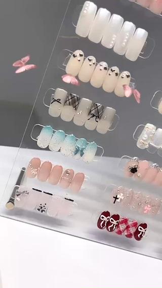 ¥7700、¥9900＋オフ代でのご案内です♪
色変え、パーツ変更可能です◎ 