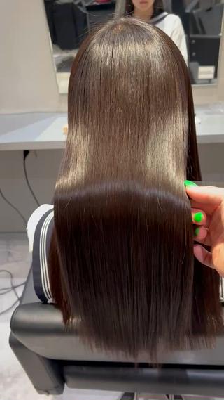 ロング カラー レイヤー×髪質改善 マネージャー安藤光司のヘアスタイル