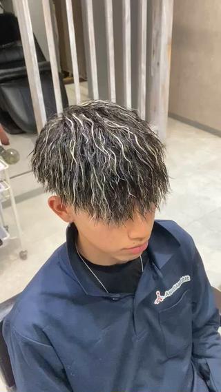 カット、ツイストスパイラル、ハイライトのクーポンです!