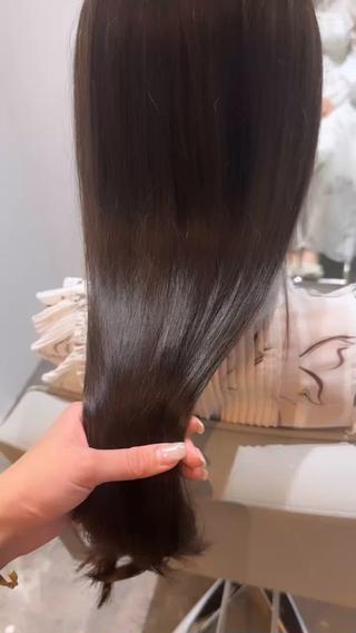 ワンカラーでグレージュ
肌映え透明感カラー
※ブリーチ歴あり
暗髪の方︎ブリーチありorなしのダブルカラー
明るめの方︎ワンカラー
どうしたらいいのか分からない方はご相談下さい